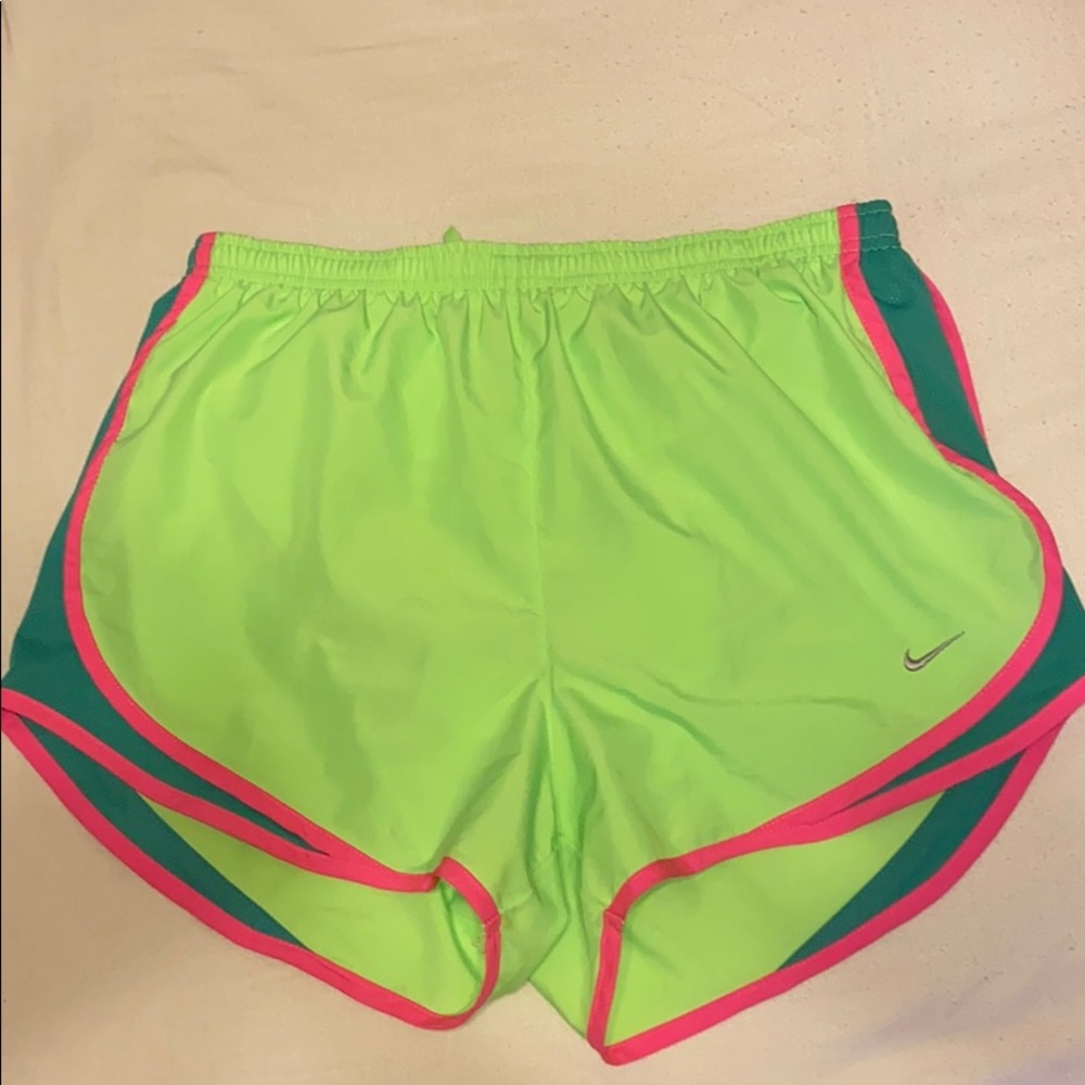 Nike Women’s Tempo Running Shorts
